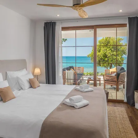 Mon Perin - Luxury Beachfront